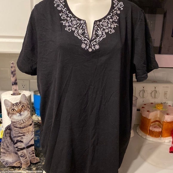 Coral Bay Tops - a womens Coral Bay casual short sleeve stretch plus size pullover top 2X
